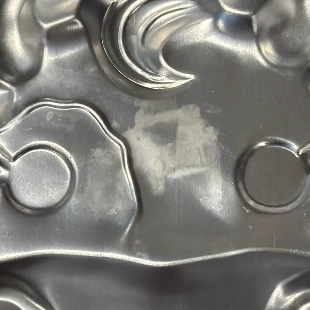 Vtg 1988 Wilton Cuddles the Cow Face-Shaped Baking Cake Pan Mold Made In Korea